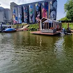 Wikkelboats At Tramkade Den Bosch