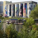 Wikkelboats At Tramkade Den Bosch Orthen