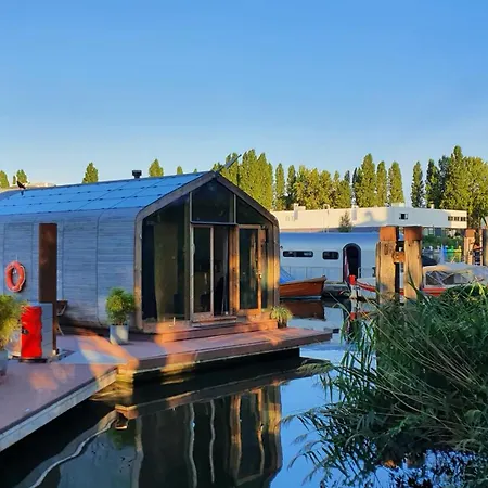 Wikkelboats At Tramkade Den Bosch 度假居 Orthen
