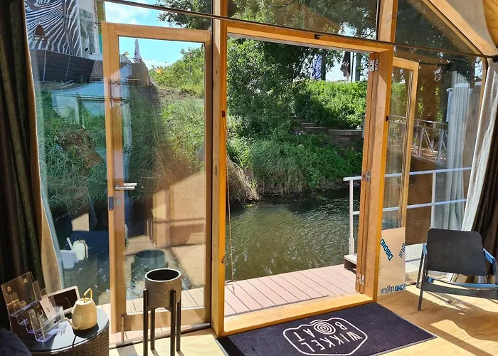 Wikkelboats At Tramkade Den Bosch Orthen